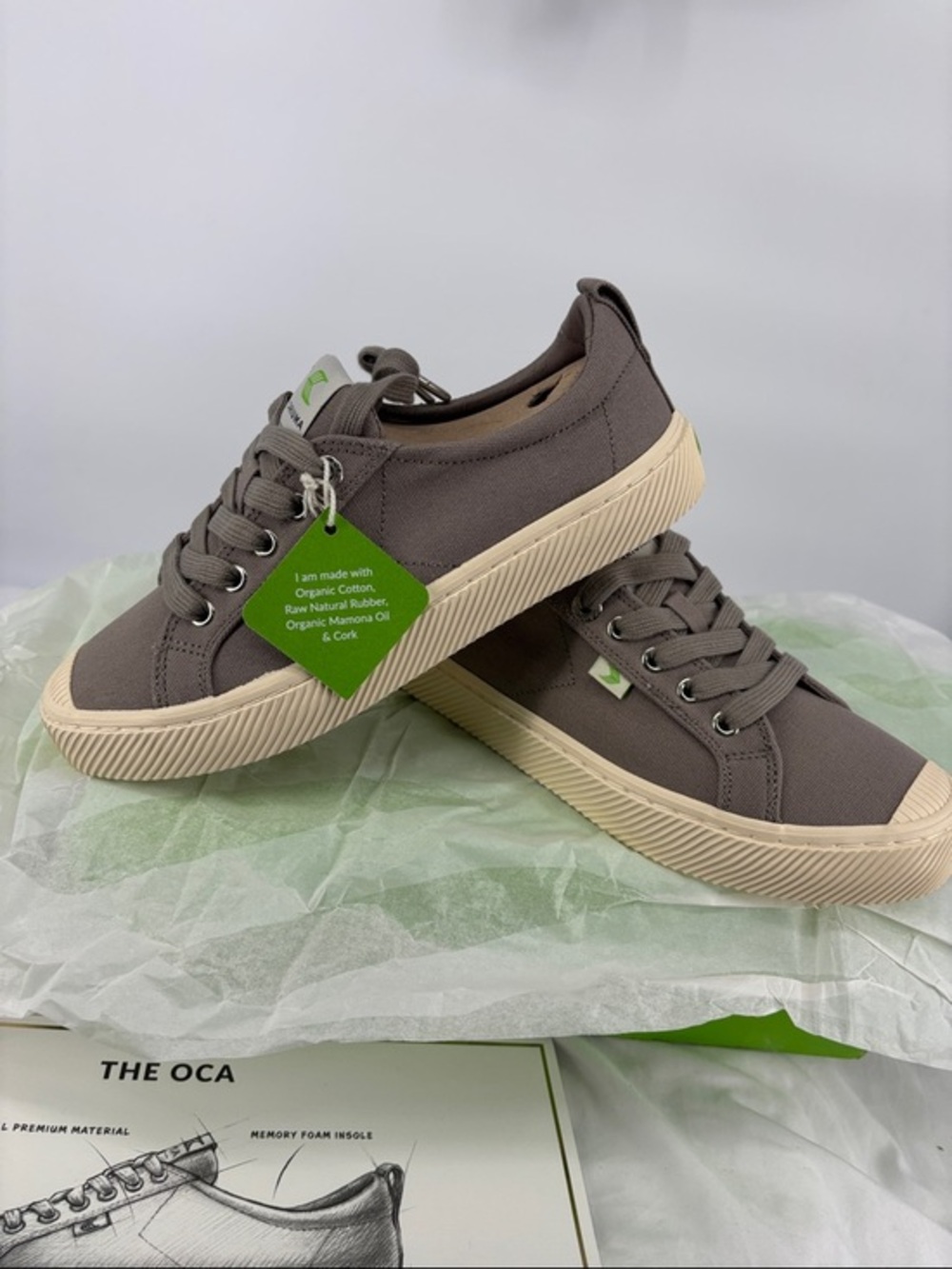 Cariuma OCA low Mystic grey canvas Sneakers lace up memory foam shoes NWT